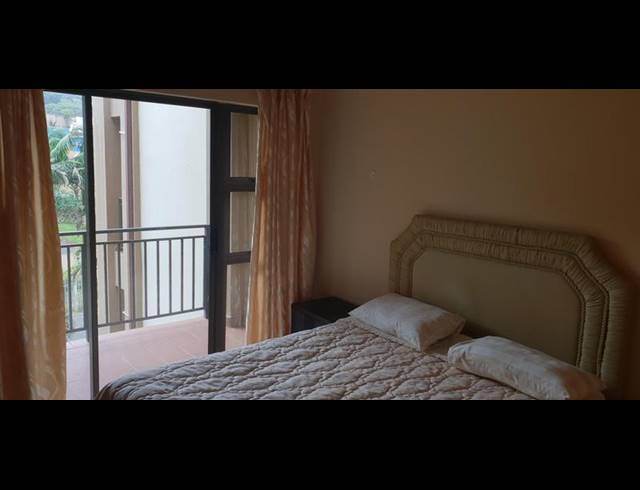 2 BEDROOM APARTMENT FOR SALE IN MARGATE BEACH